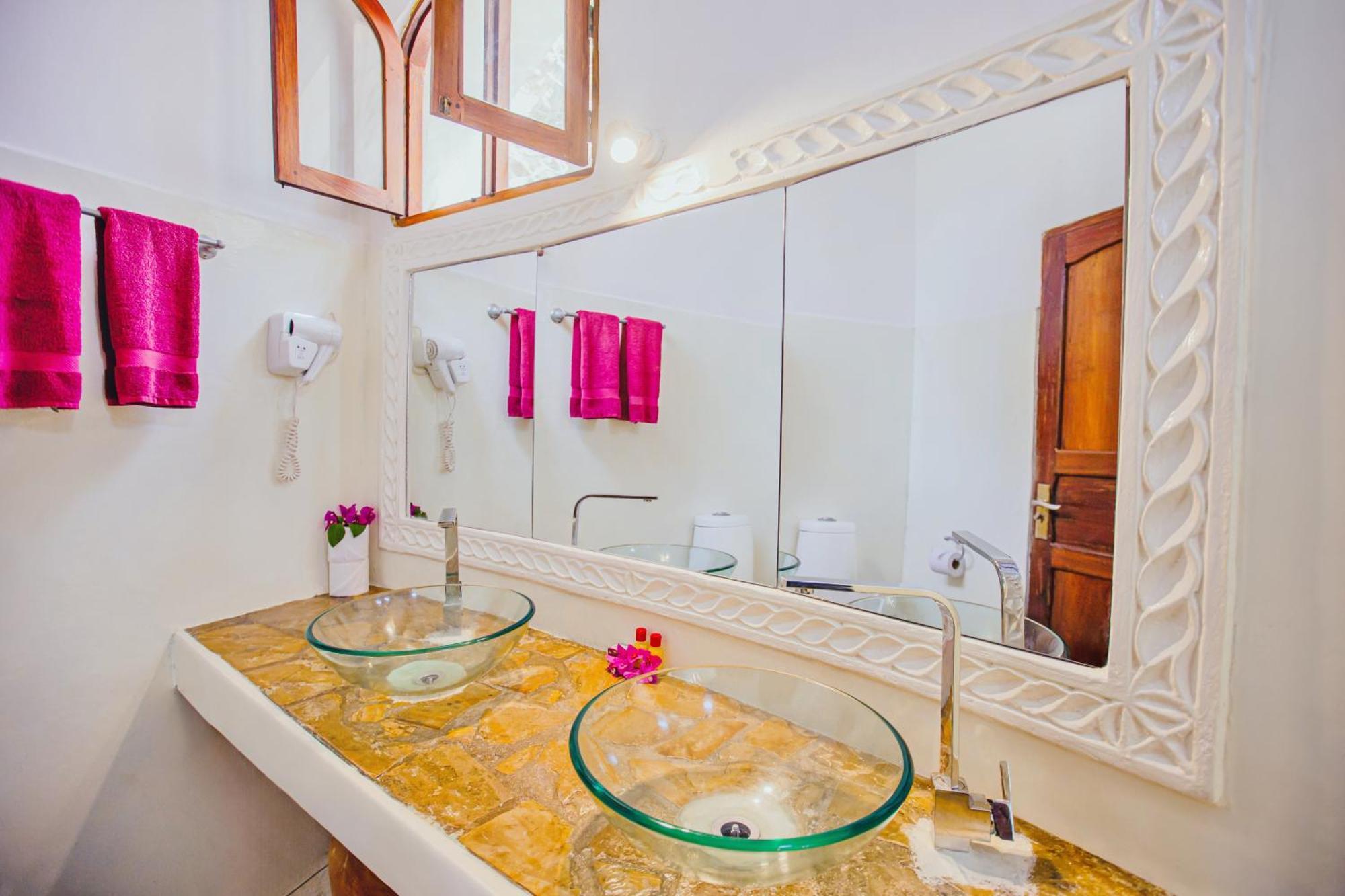Ahg Waridi Beach Resort & Spa Pwani Mchangani Εξωτερικό φωτογραφία